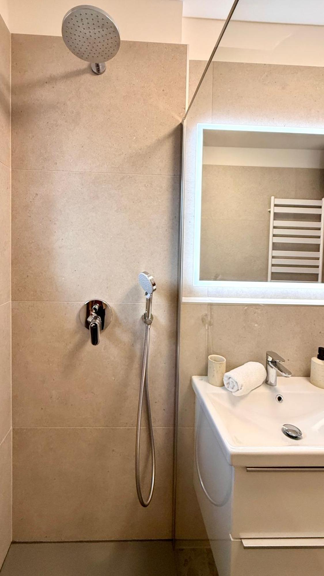 Luxurious Apartment With Private Garden سبليت المظهر الخارجي الصورة