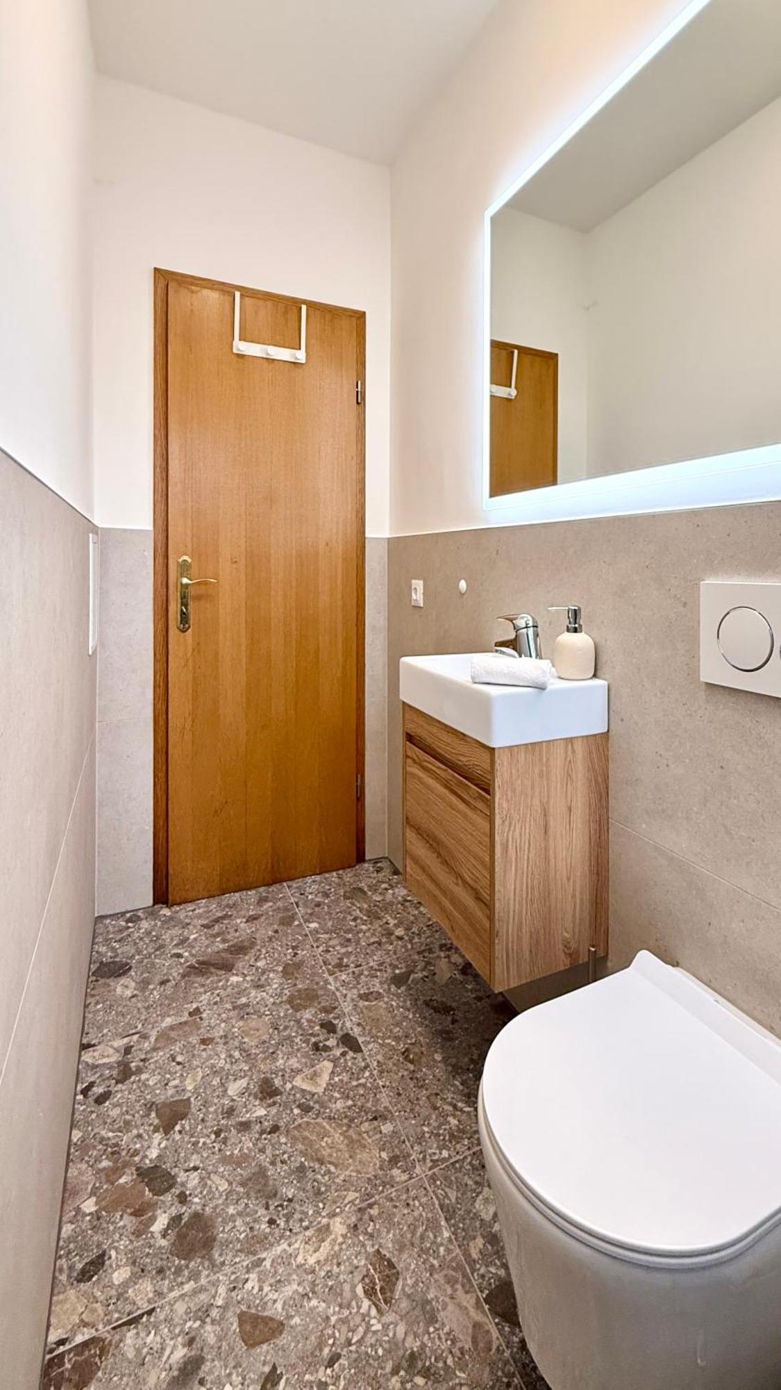 Luxurious Apartment With Private Garden سبليت المظهر الخارجي الصورة